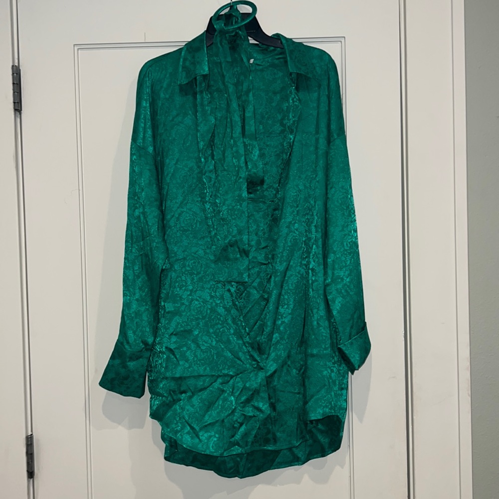 NWT 12th tribe button down dress w belt